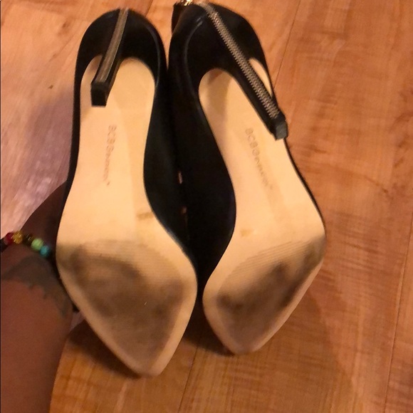 Black heels - Picture 4 of 4